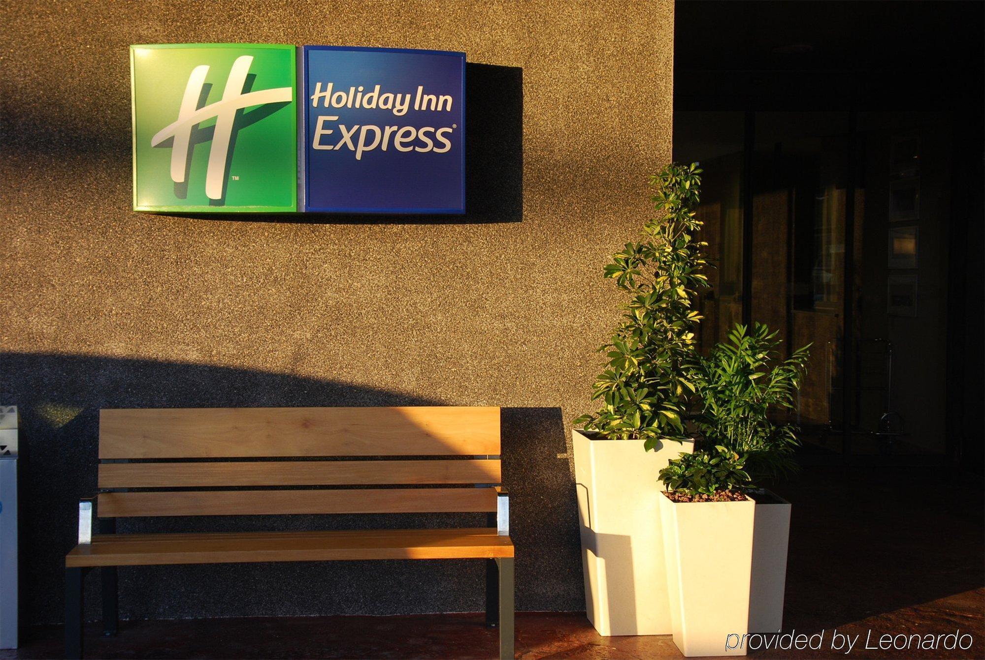 לוס באריוס Holiday Inn Express Campo De Gibraltar-Barrios, An Ihg Hotel מראה חיצוני תמונה